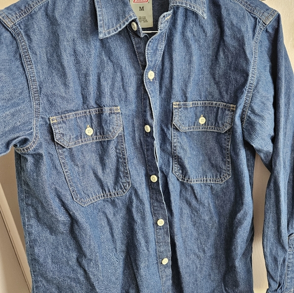 NWOT Dickies Men's Jean shirt Size M - Picture 2 of 6